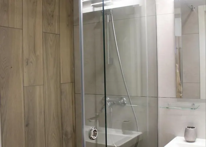 In Galicia * إلفيف